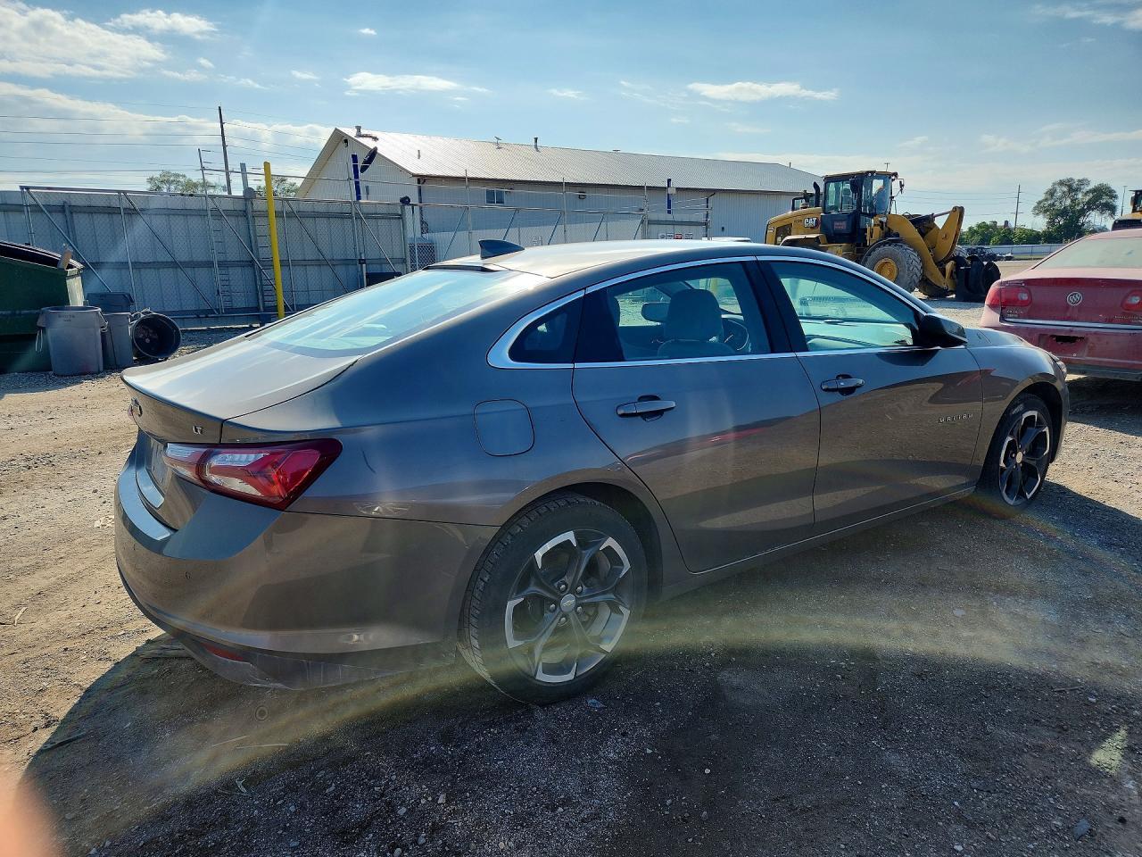 2020 Chevrolet Malibu Lt - Image 3