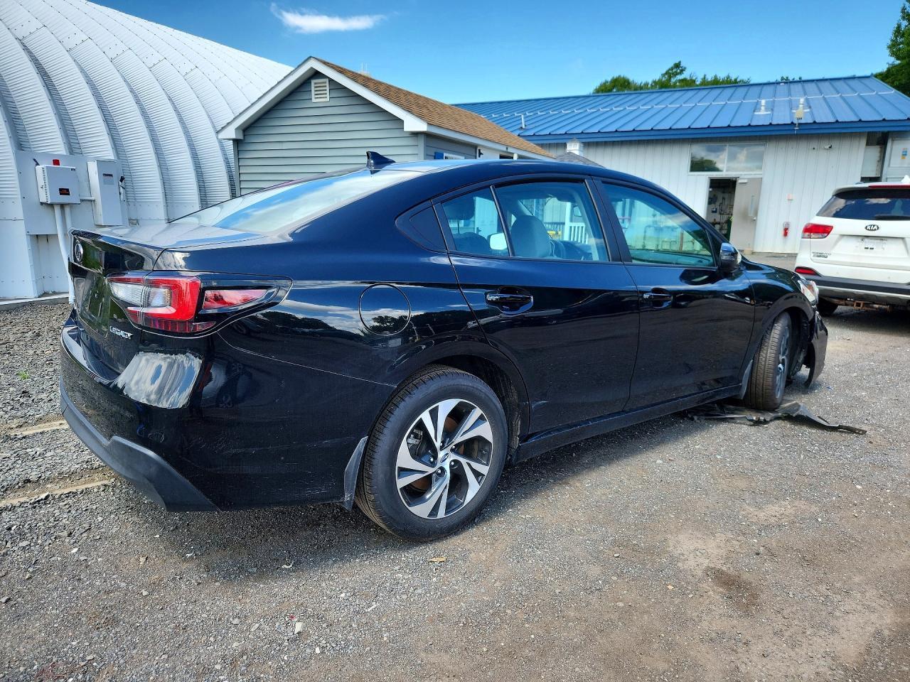 2025 Subaru Legacy Premium - Фото 3