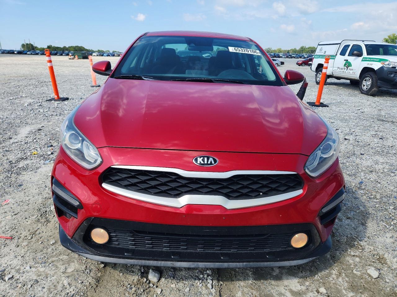 2021 Kia Forte Lxs - Image 5