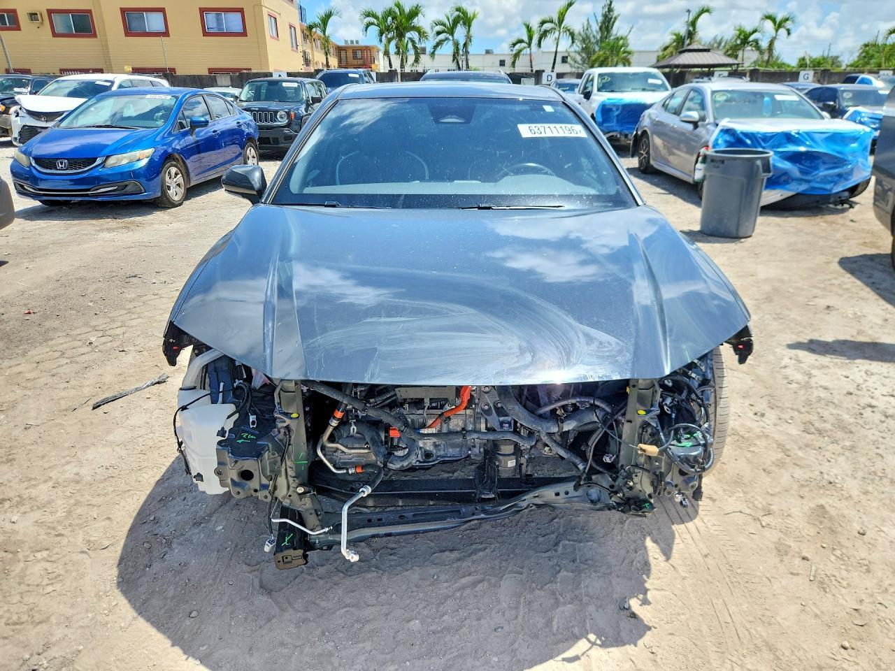 2025 Toyota Camry Se - Фото 5