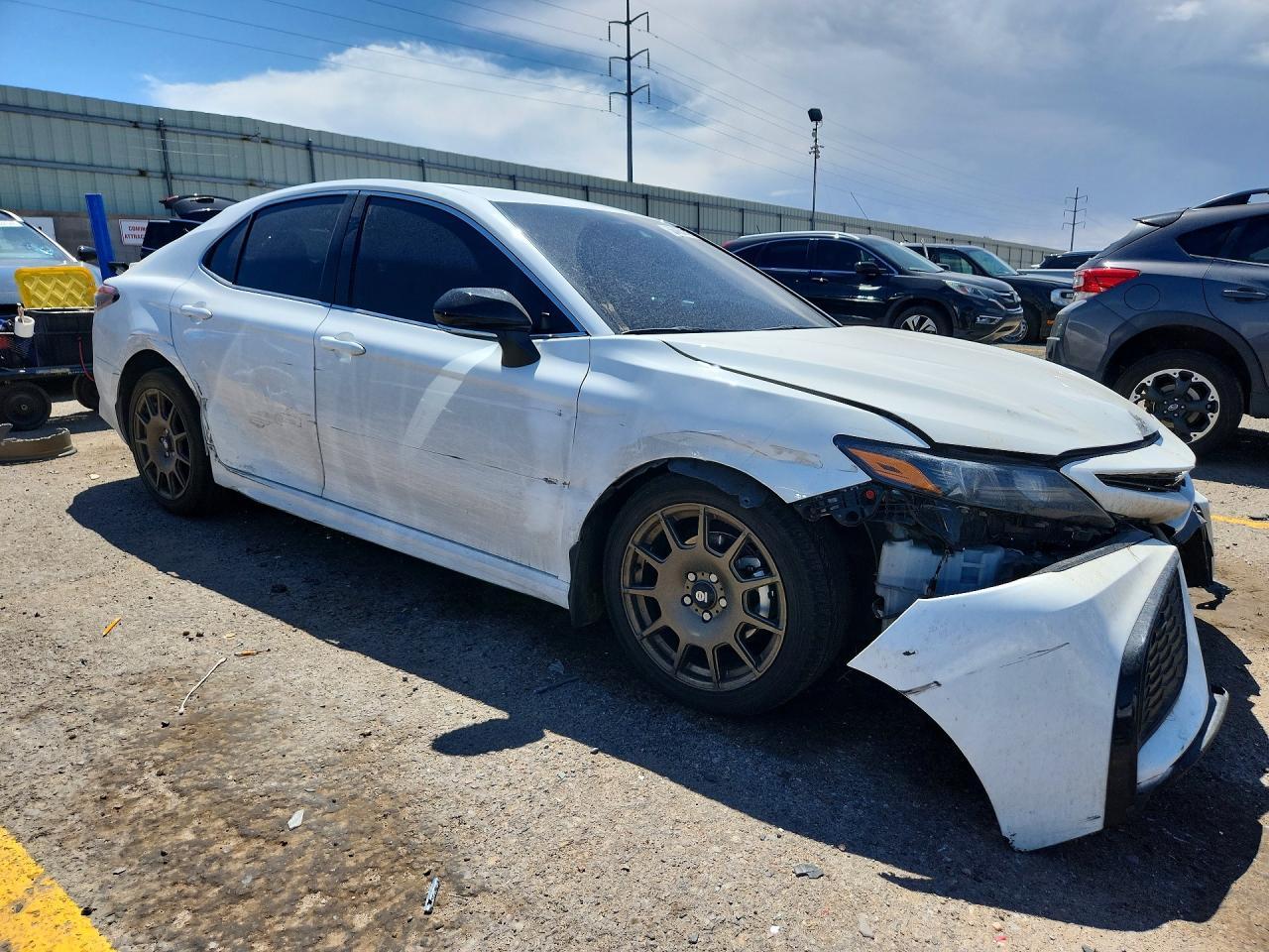2023 Toyota Camry Se - Фото 4
