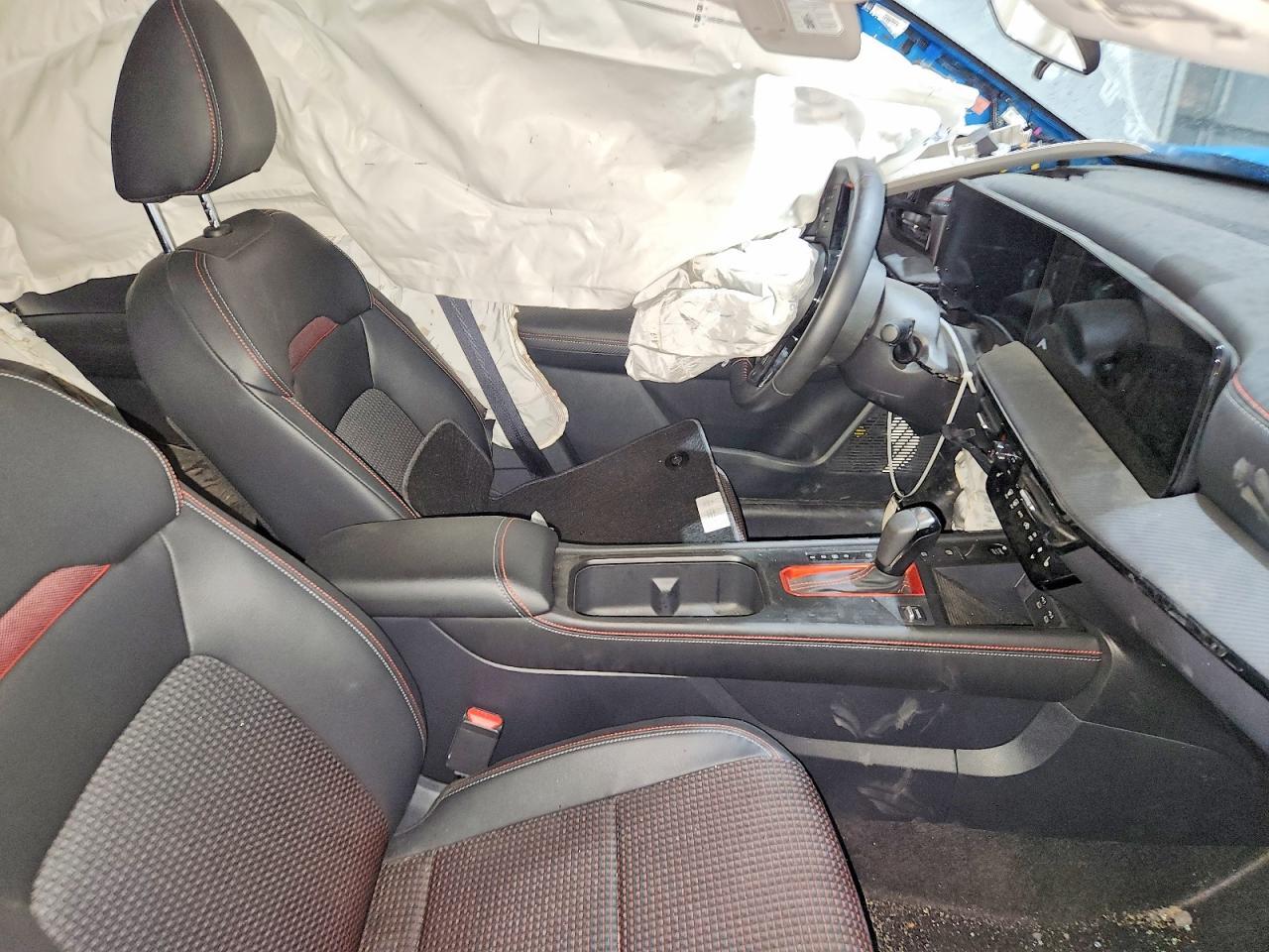 2026 Nissan Kicks Sr - Image 7