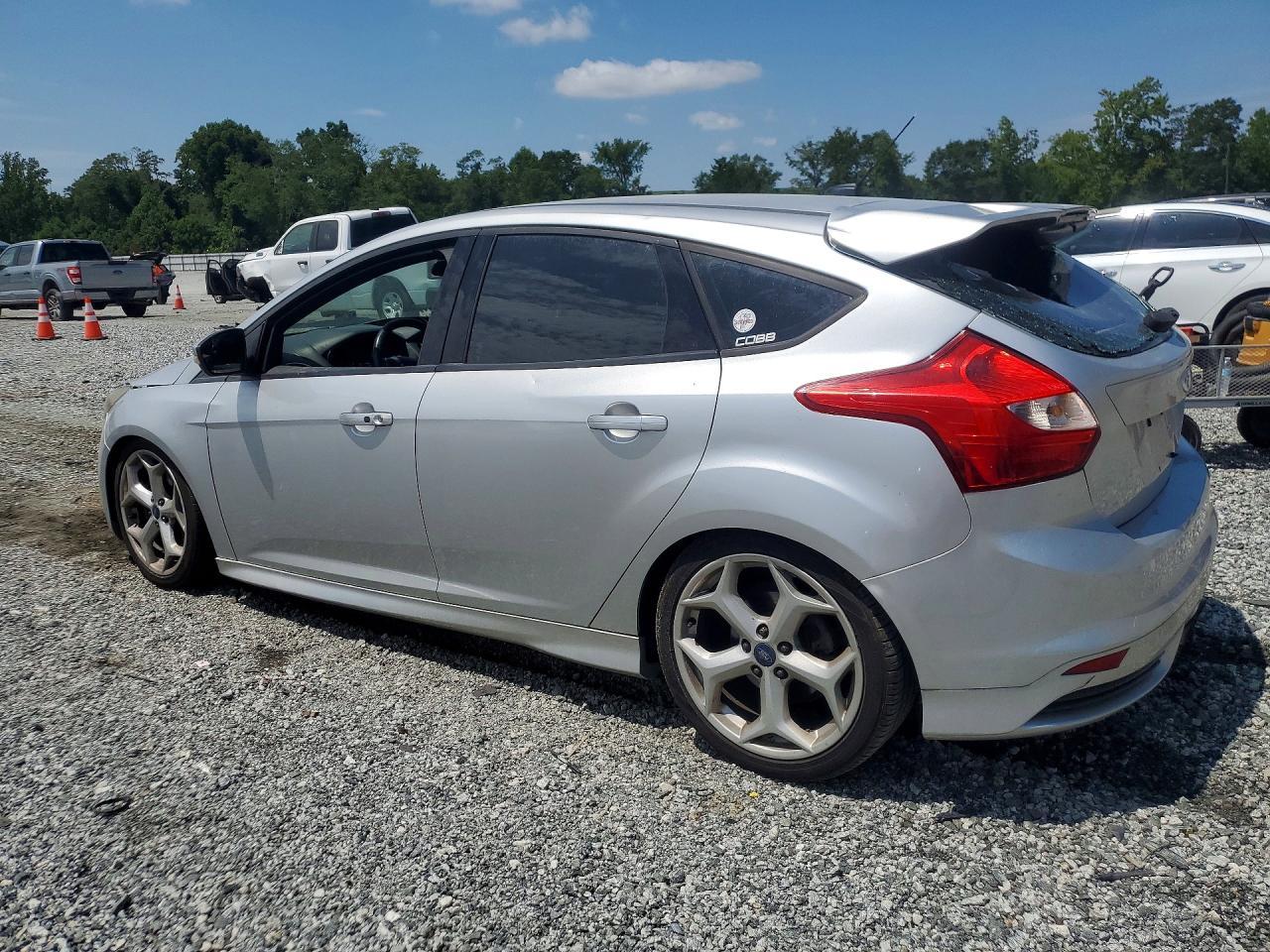 2014 Ford Focus St - Фото 2
