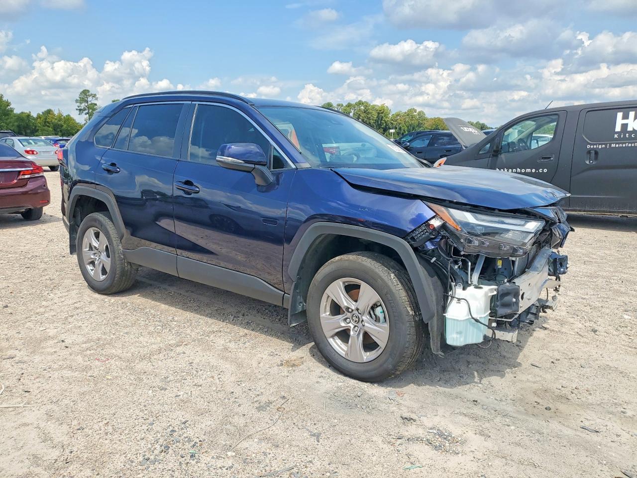 2025 Toyota Rav4 Xle - Фото 4