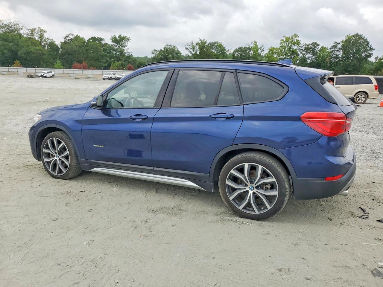 2017 BMW X1 Sdrive28I - Image 2