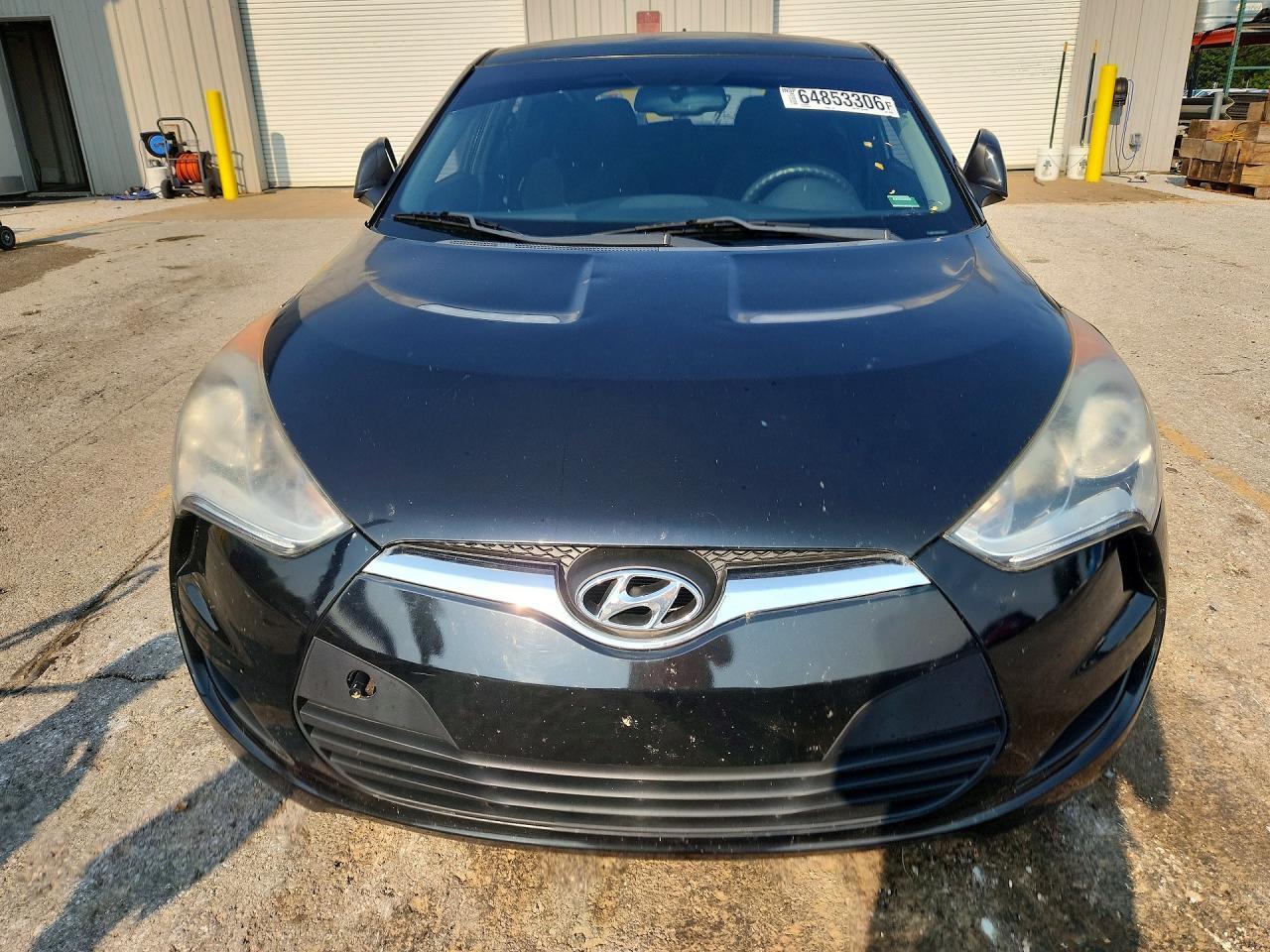 2014 Hyundai Veloster Base - Фото 5