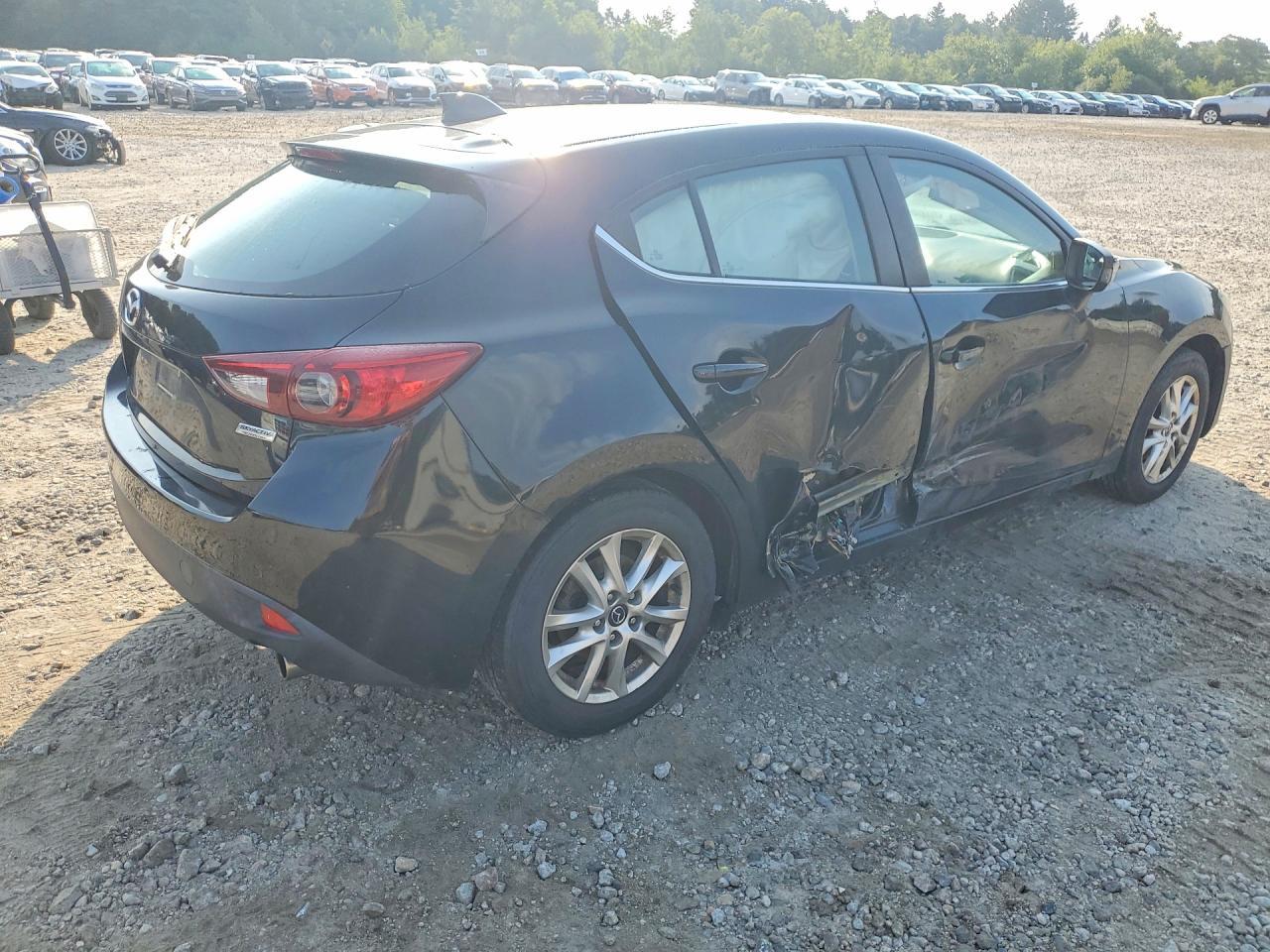 2015 Mazda 3 Touring - Фото 3