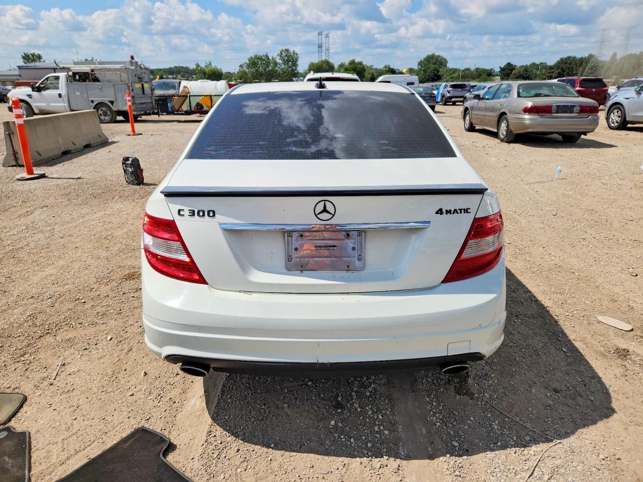 2009 Mercedes-Benz C 300 4Matic - Image 6