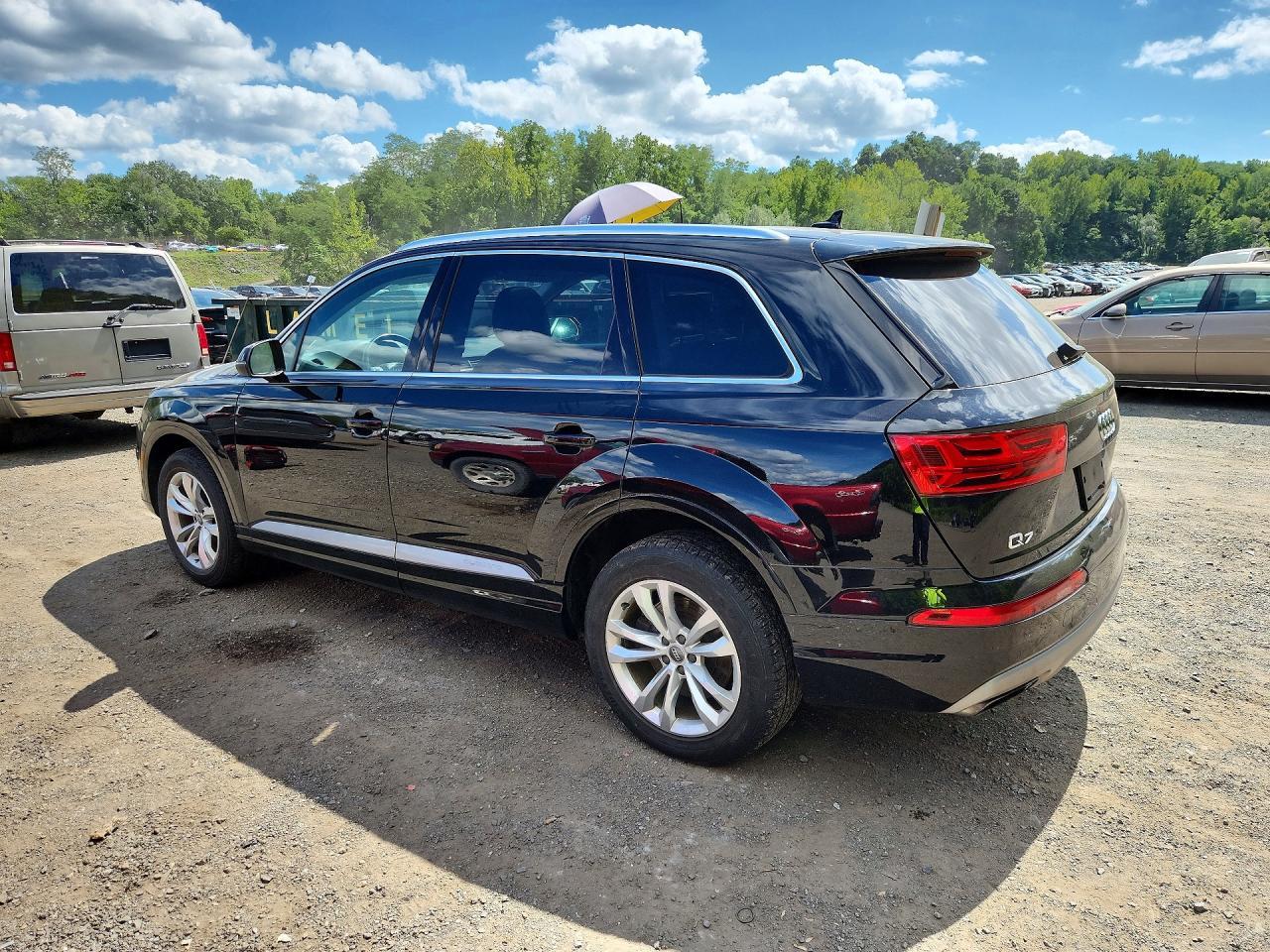 2017 Audi Q7 Premium Plus - Image 2