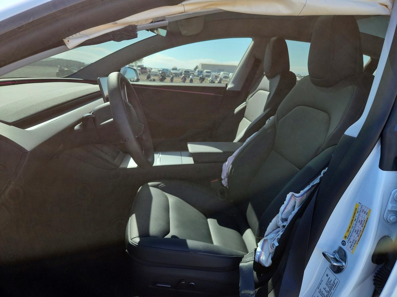 2026 Tesla Model 3 - Фото 7