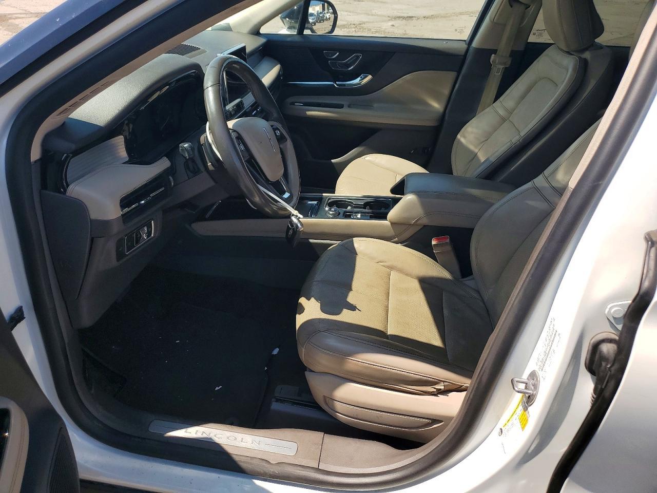 2020 Lincoln Corsair - Image 7