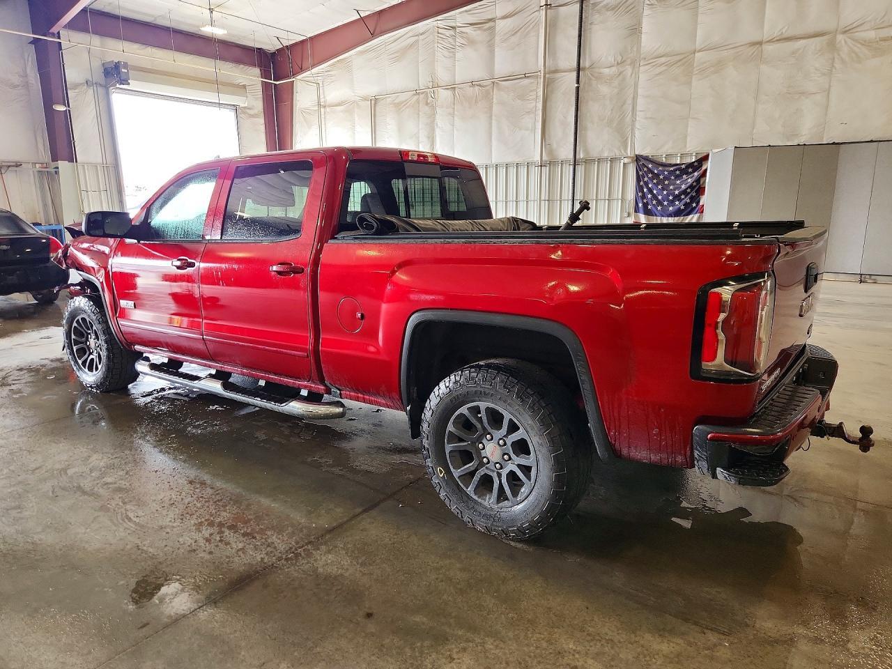 2018 GMC Sierra K1500 Slt - Image 2