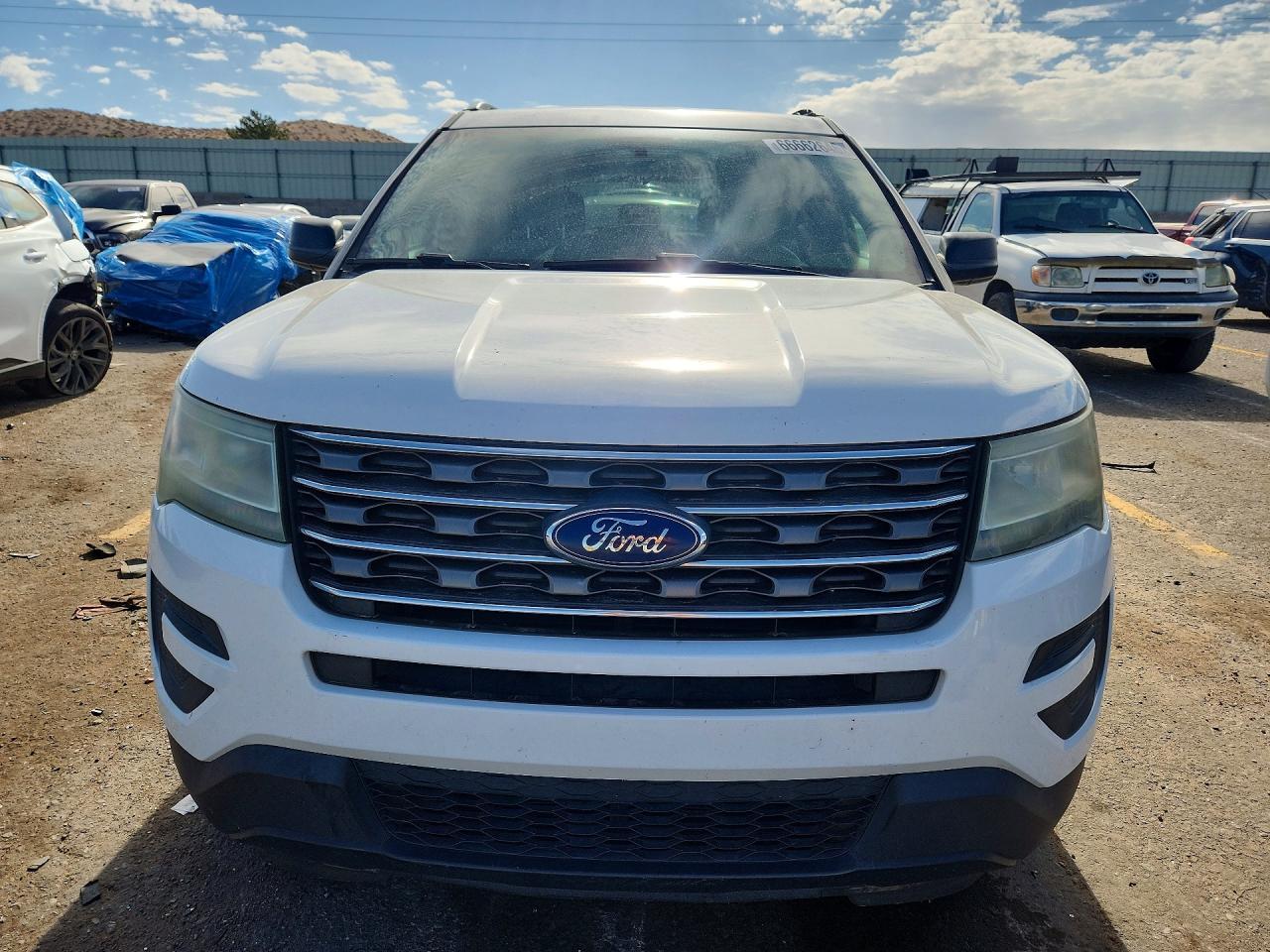 2017 Ford Explorer - Фото 5