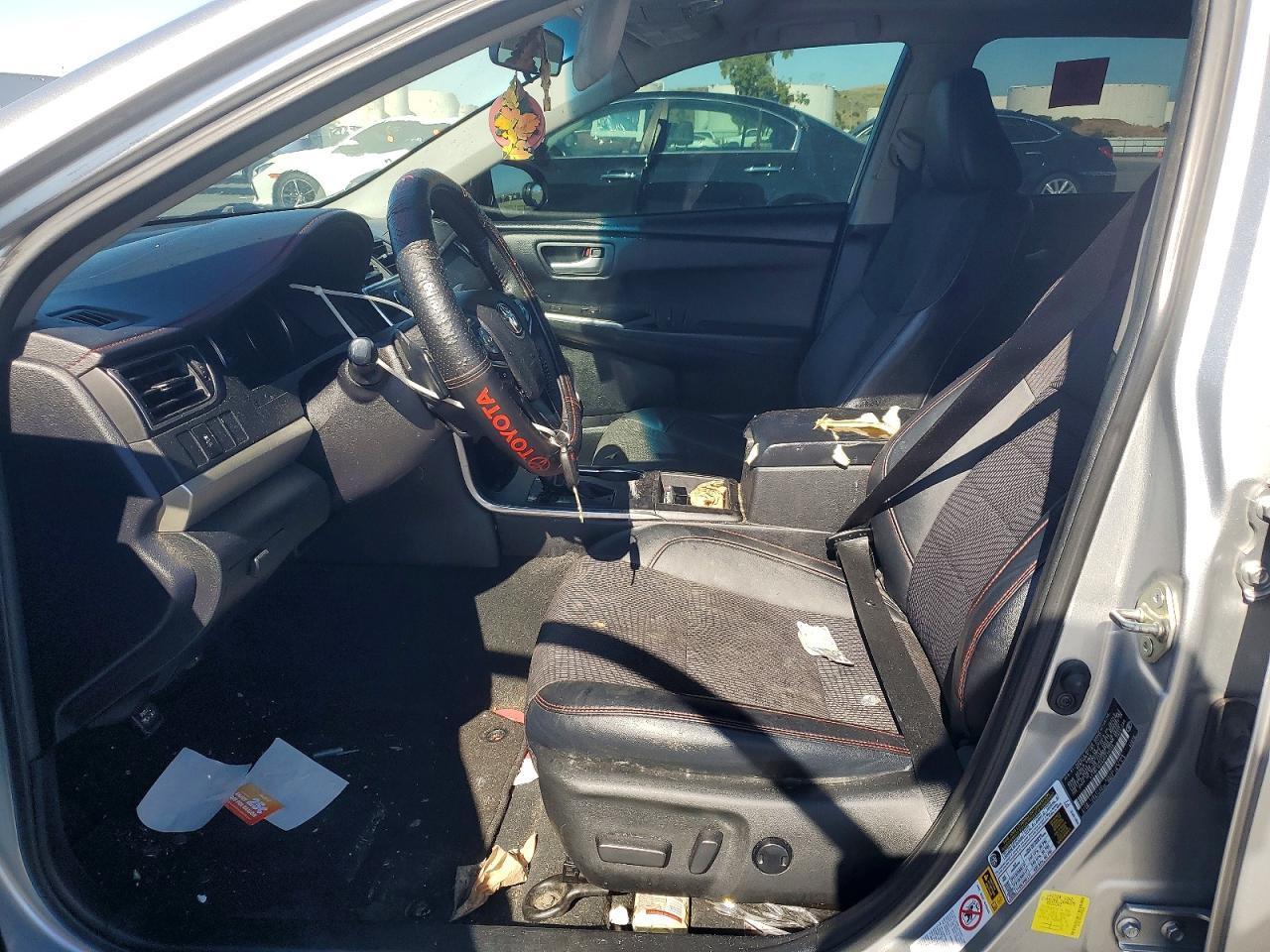 2017 Toyota Camry Se - Image 7