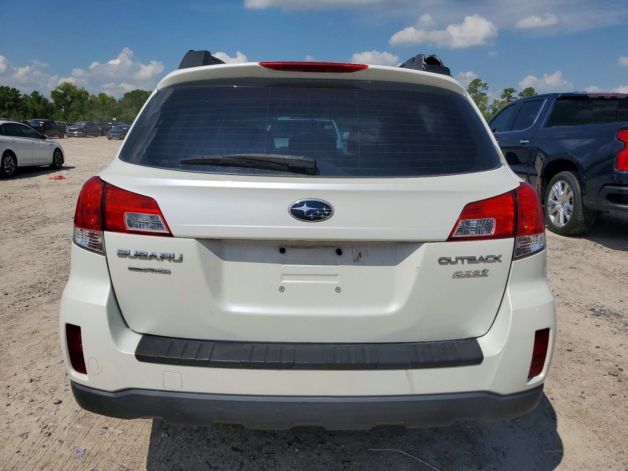 2014 Subaru Outback 2.5I - Фото 6