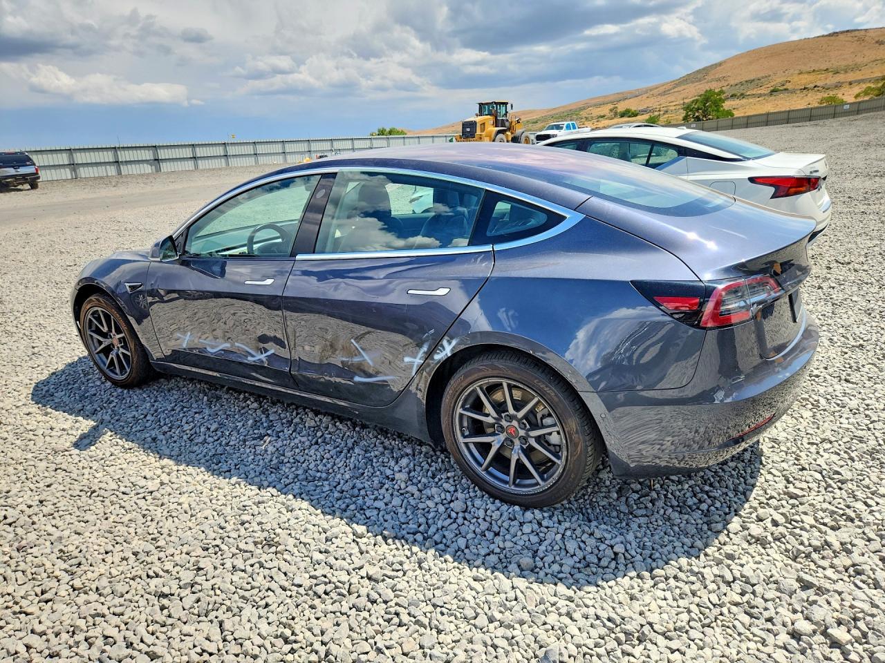 2018 Tesla Model 3 - Image 2