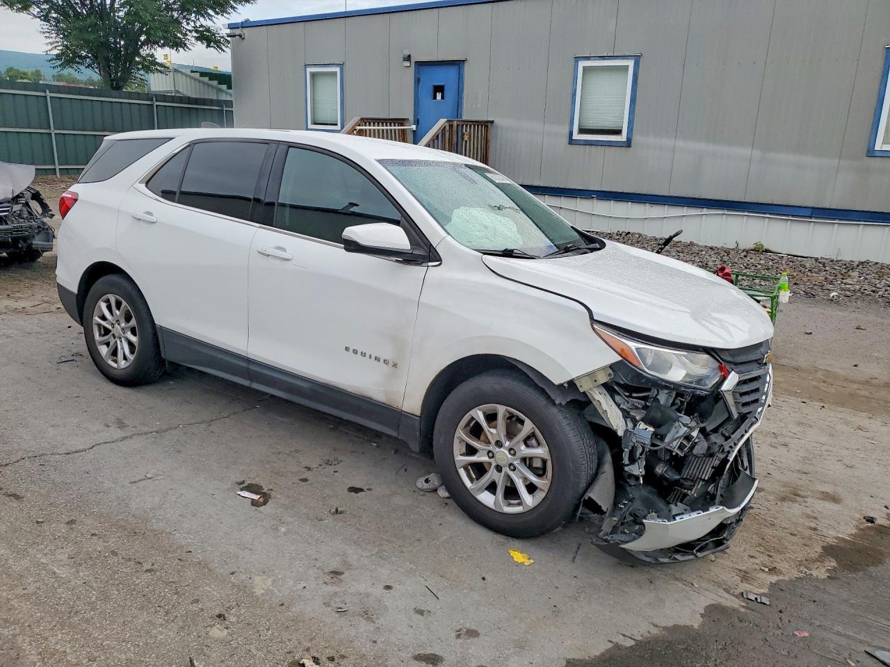 2018 Chevrolet Equinox Lt - Image 4