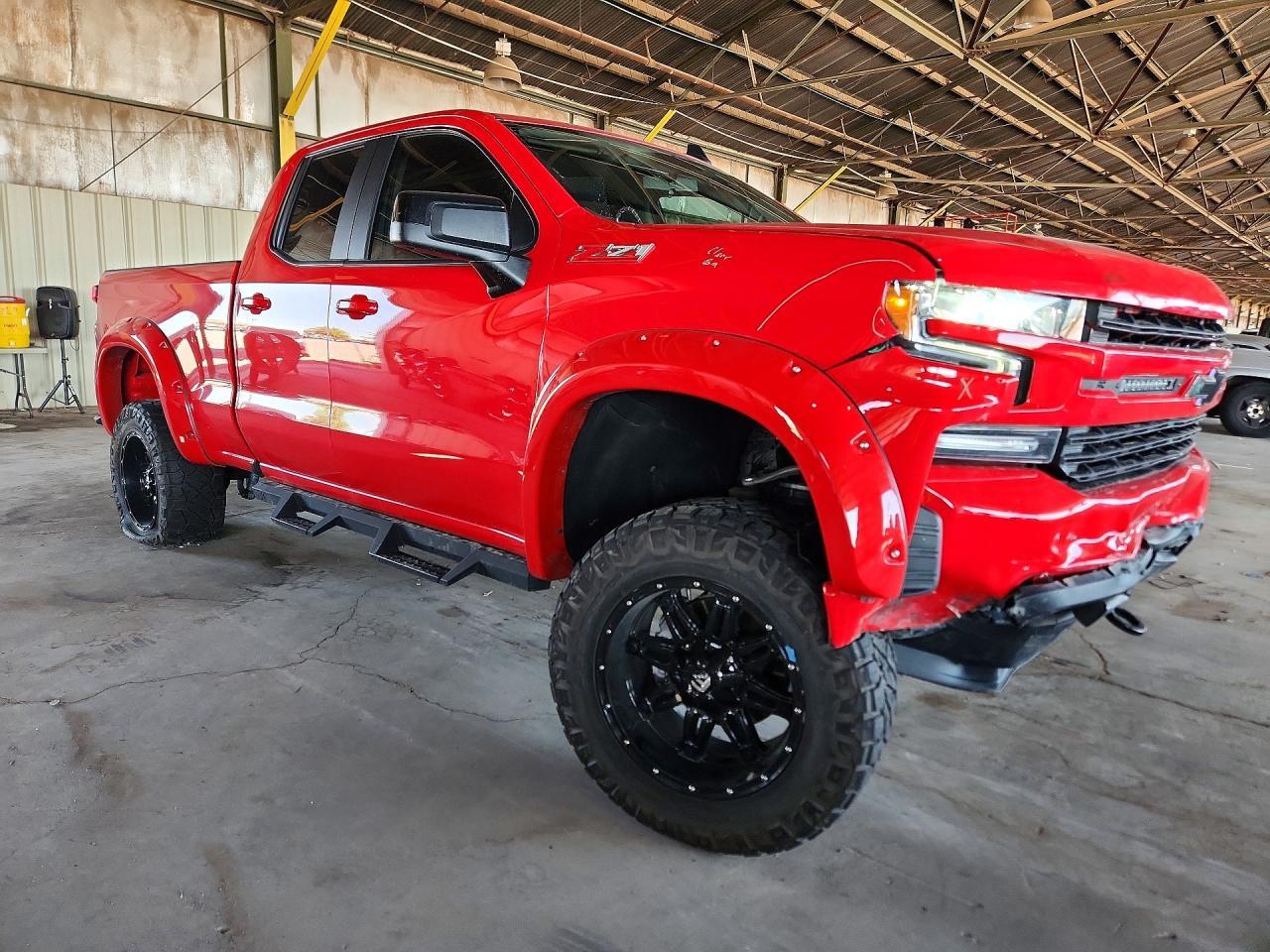 2020 Chevrolet Silverado K1500 Rst - Фото 4