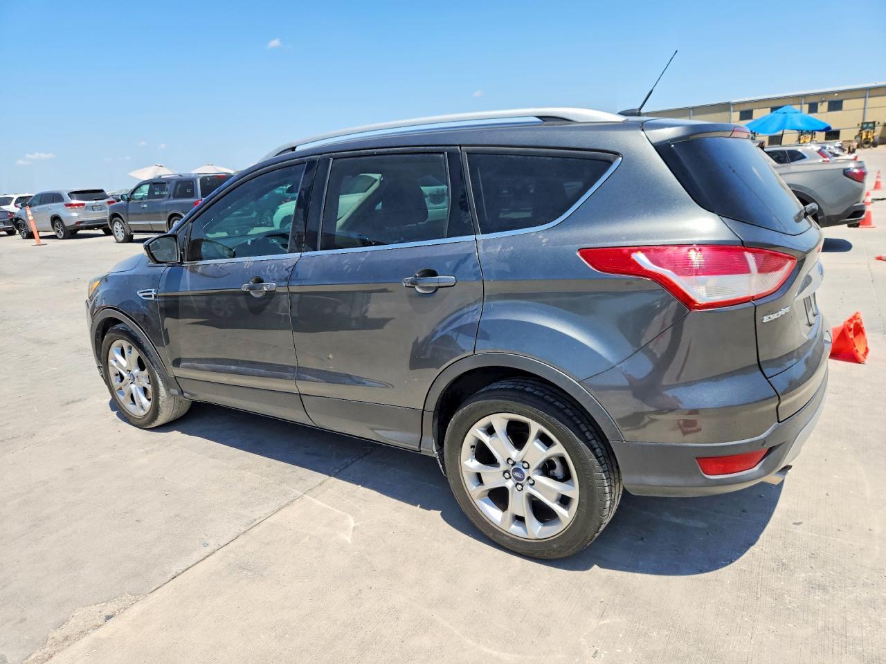 2016 Ford Escape Titanium - Image 2