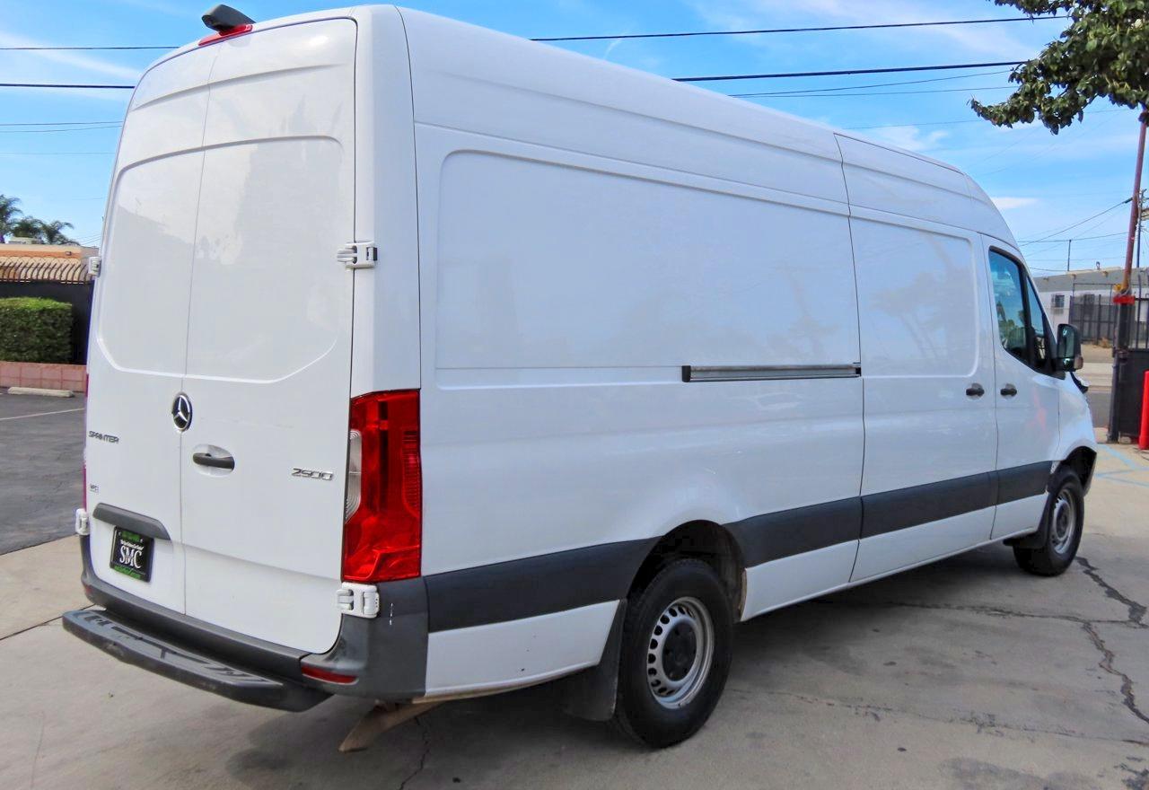 2021 Mercedes-Benz Sprinter 2500 - Image 3