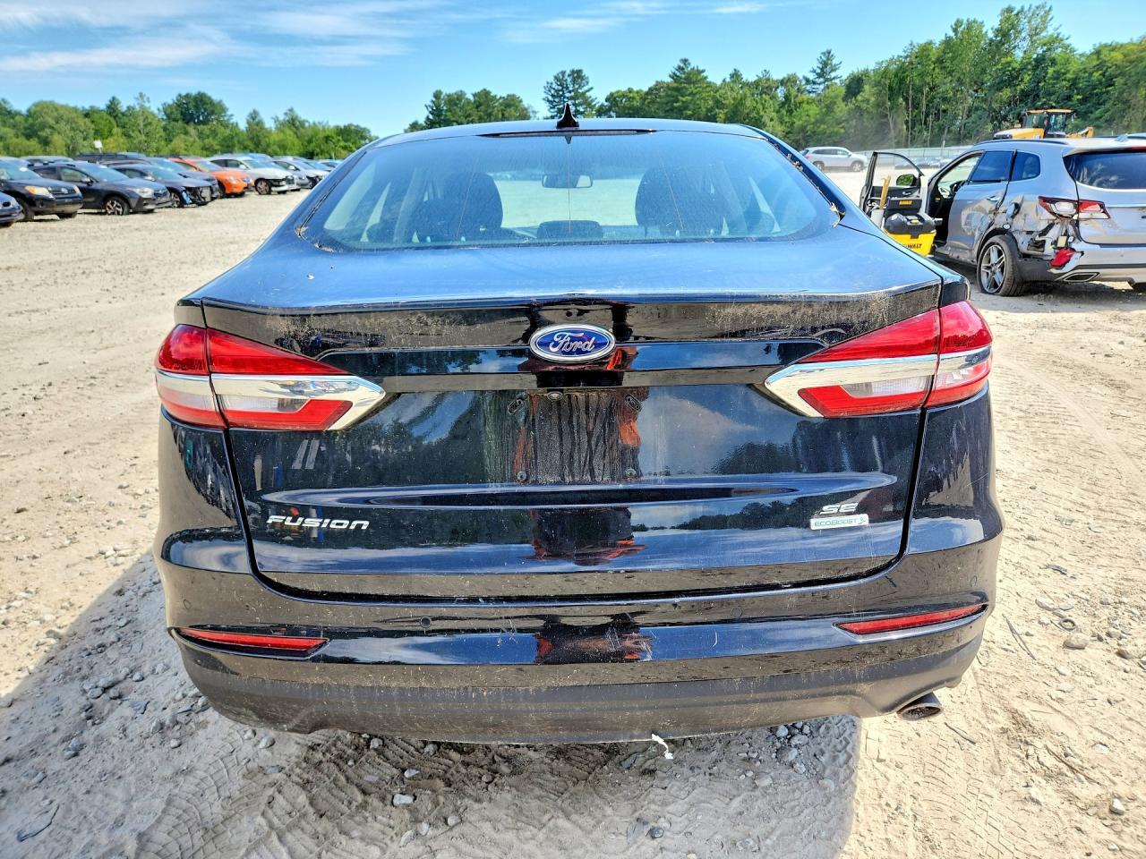 2019 Ford Fusion Se - Image 6
