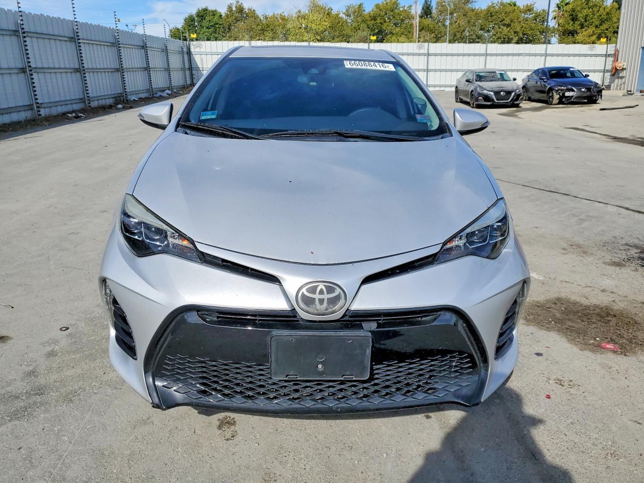 2017 Toyota Corolla - Image 5
