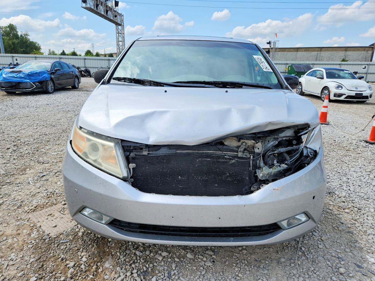 2012 Honda Odyssey Touring - Фото 5
