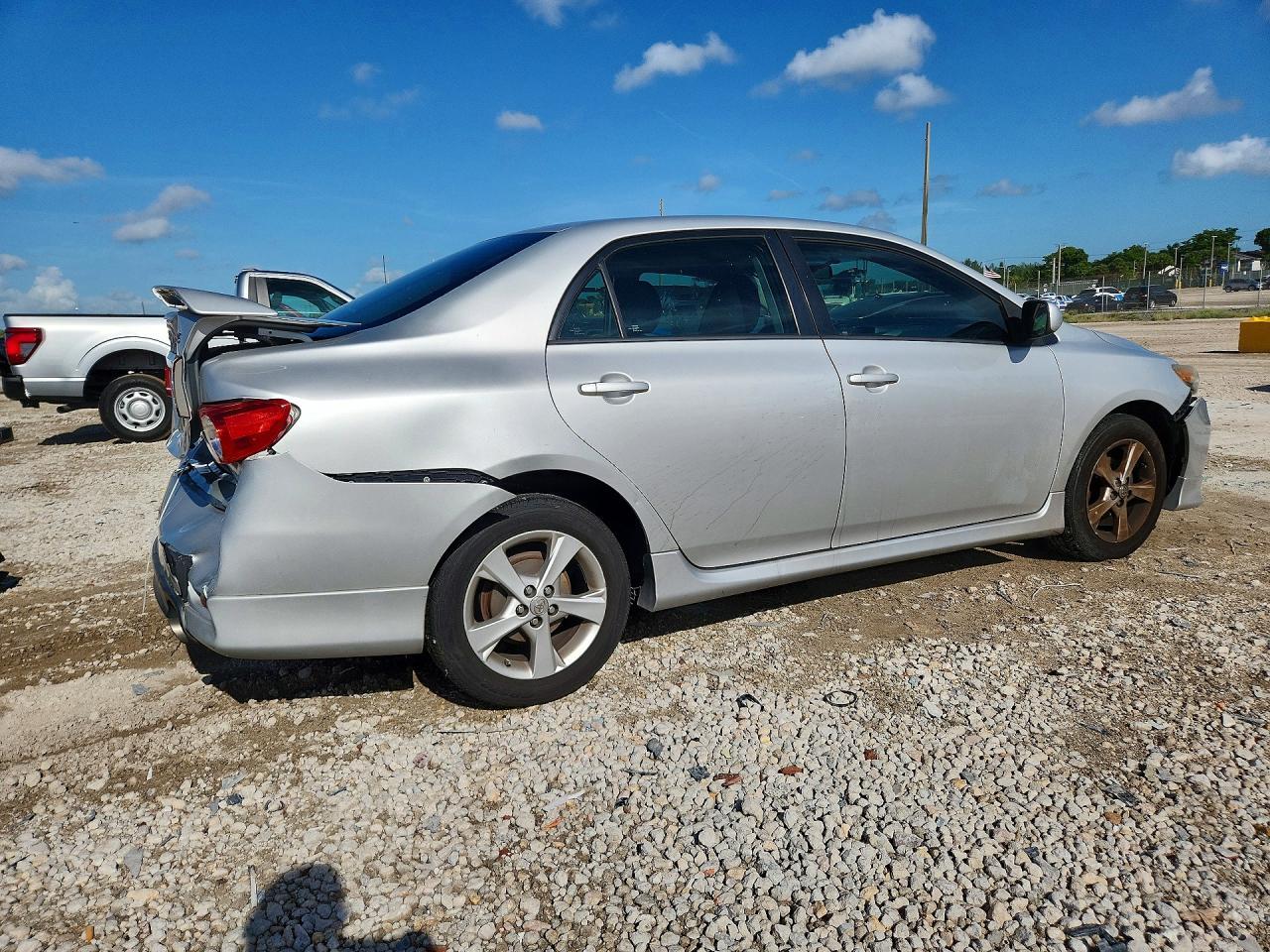 2013 Toyota Corolla S - Image 3