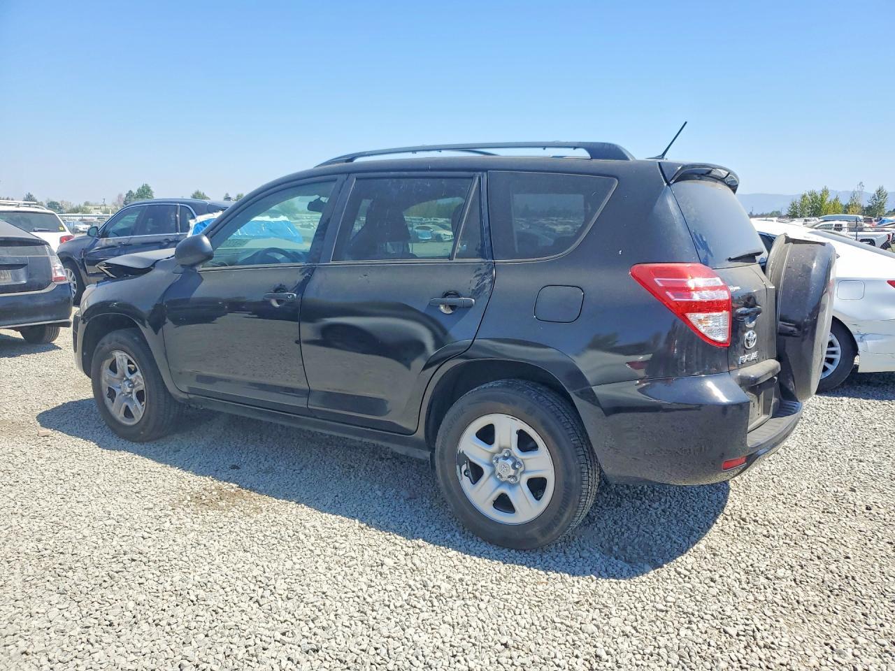 2011 Toyota Rav4 Base - Фото 2