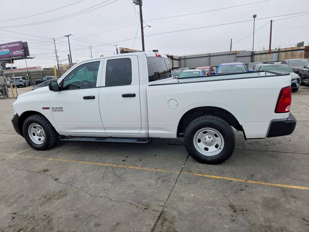 2016 Ram 1500 St - Фото 2