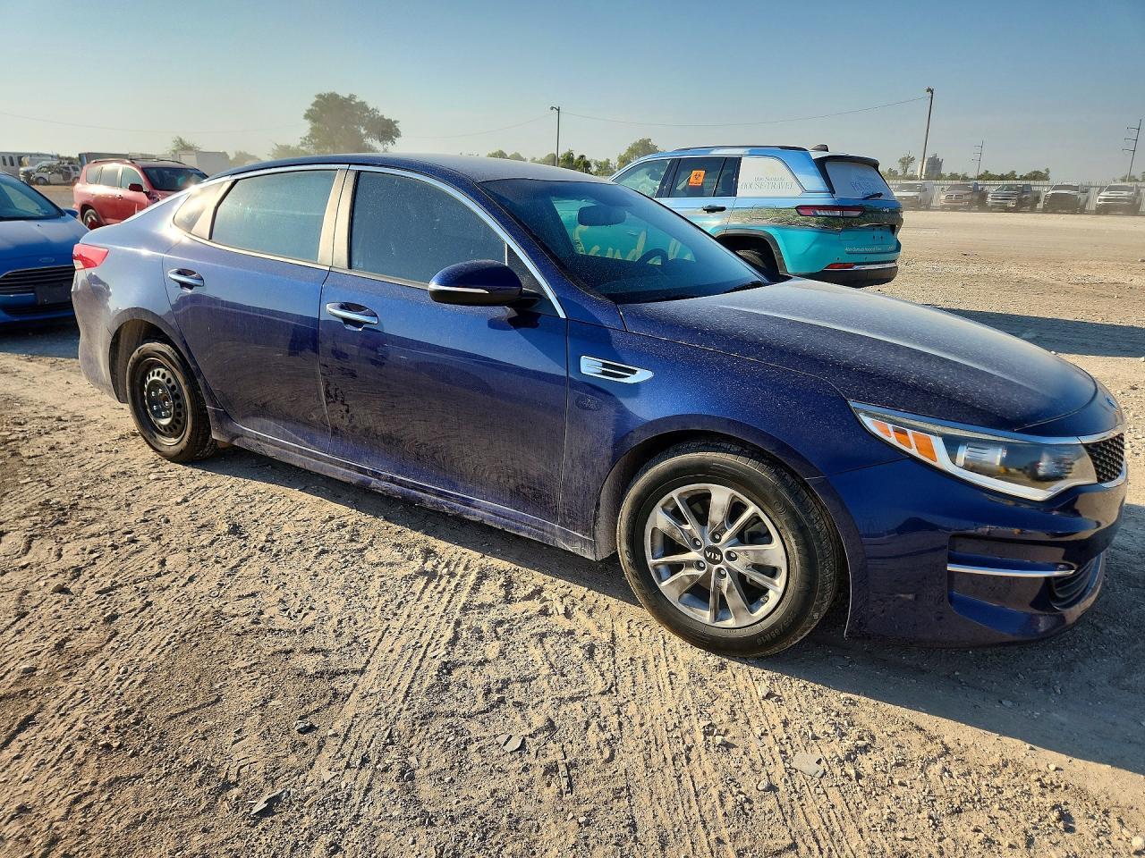 2017 Kia Optima Lx - Фото 4