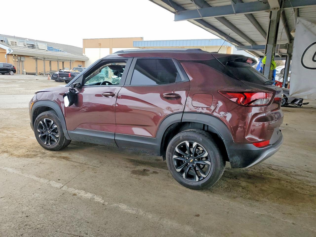 2023 Chevrolet Trailblazer Lt - Image 2