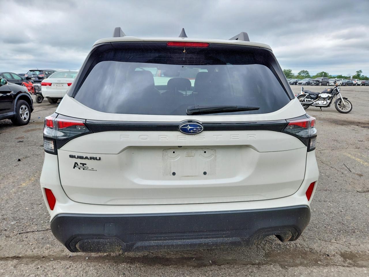 2025 Subaru Forester Premium - Image 6