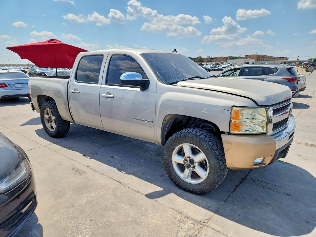 2007 Chevrolet Silverado K1500 Crew Cab - Фото 4