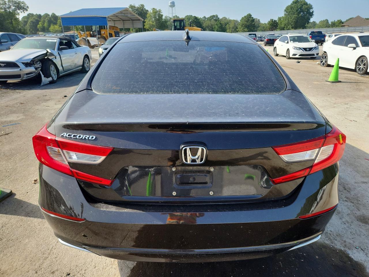 2018 Honda Accord Lx - Фото 6