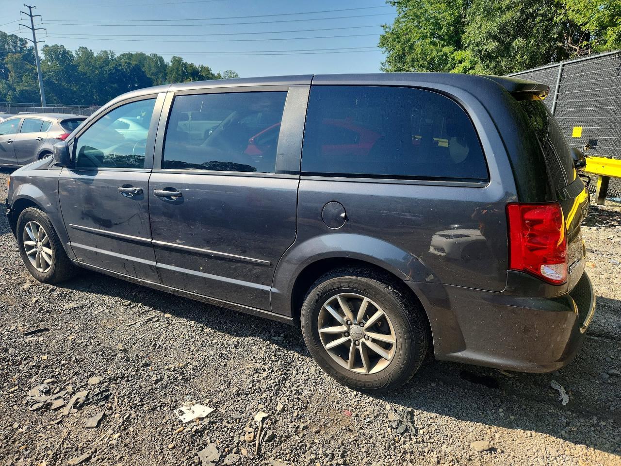 2016 Dodge Grand Caravan Se - Фото 2