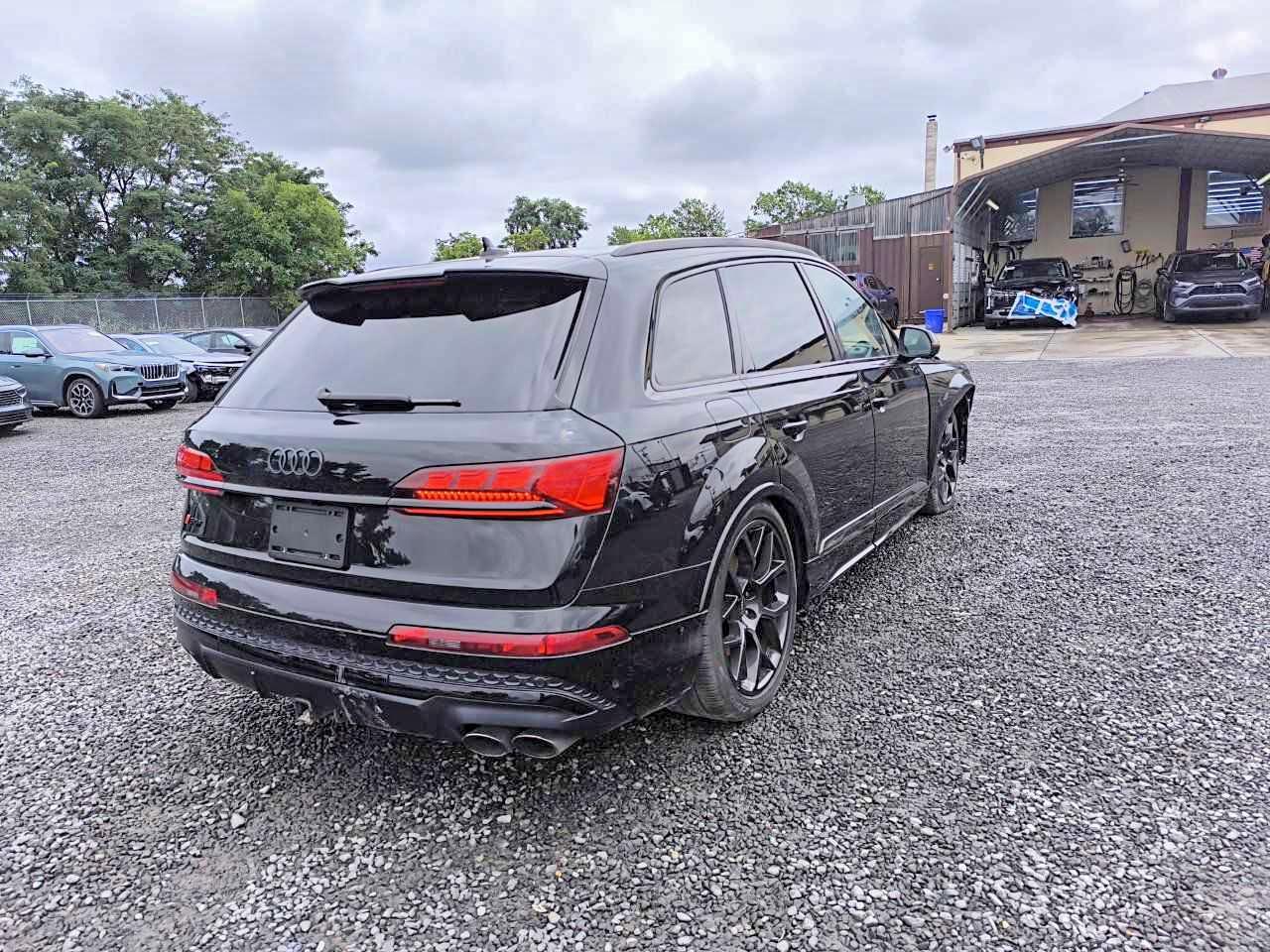 2025 Audi Sq7 Prestige - Image 4