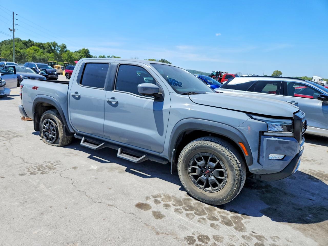 2023 Nissan Frontier Pro-4X - Фото 4