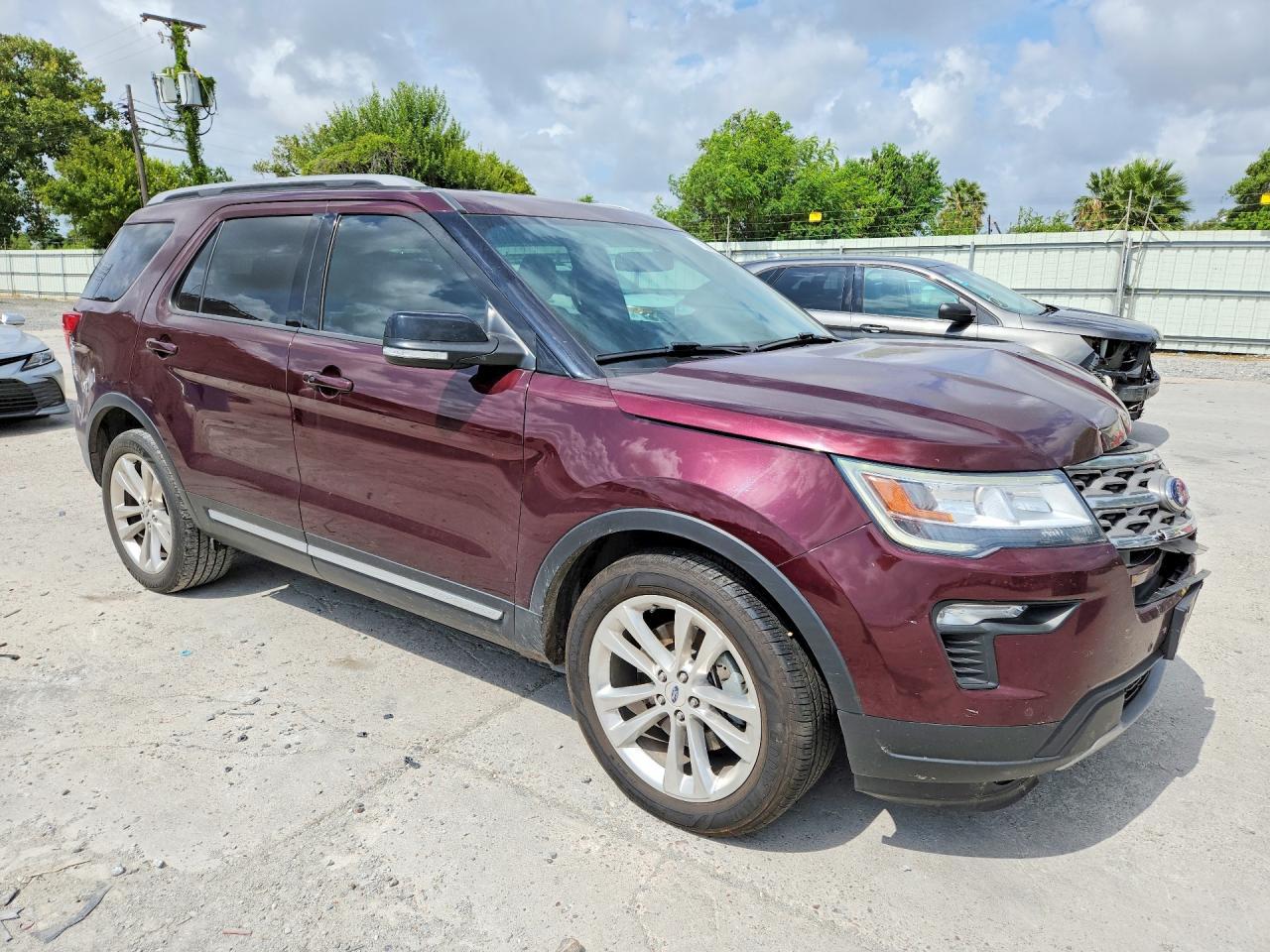 2018 Ford Explorer Xlt - Фото 4