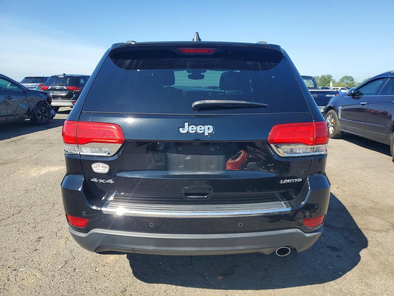 2019 Jeep Grand Cherokee Limited - Image 6