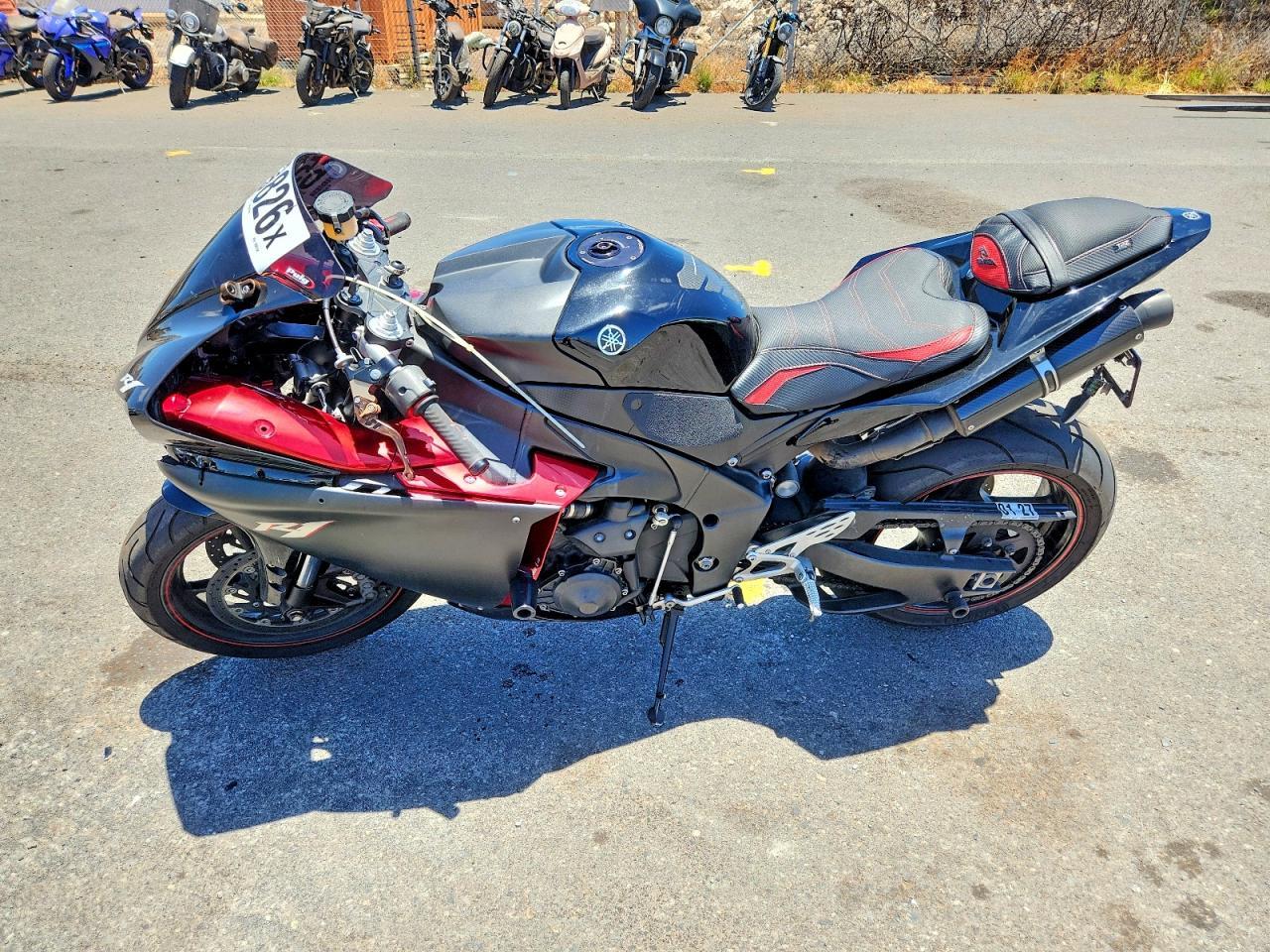 2009 Yamaha Yzfr1 - Фото 3