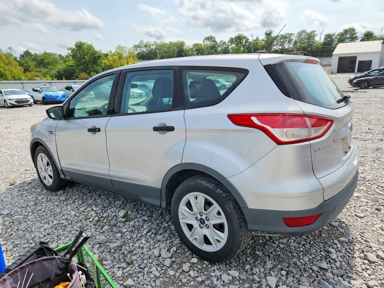 2014 Ford Escape S - Фото 2