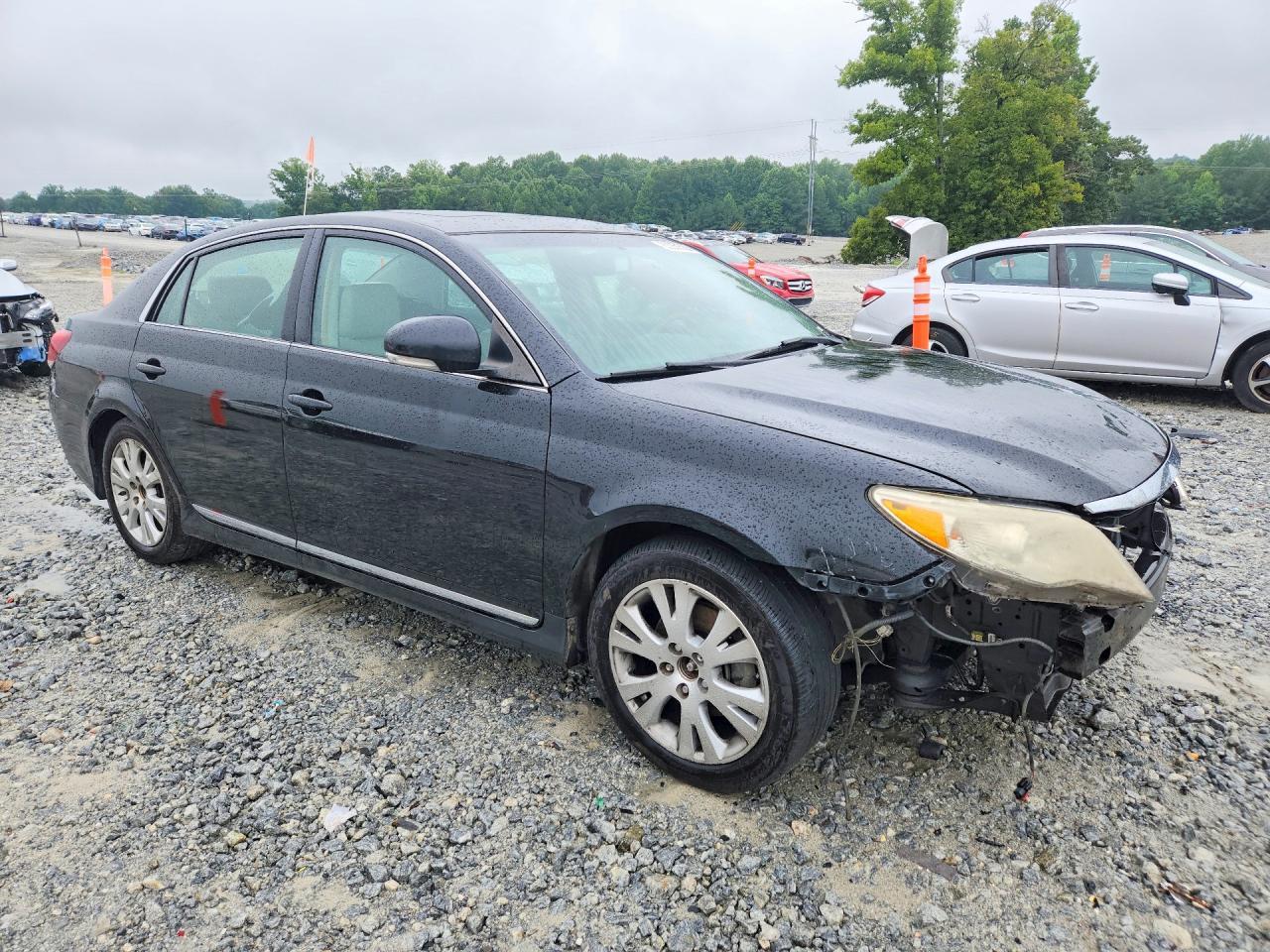2011 Toyota Avalon Base - Image 4
