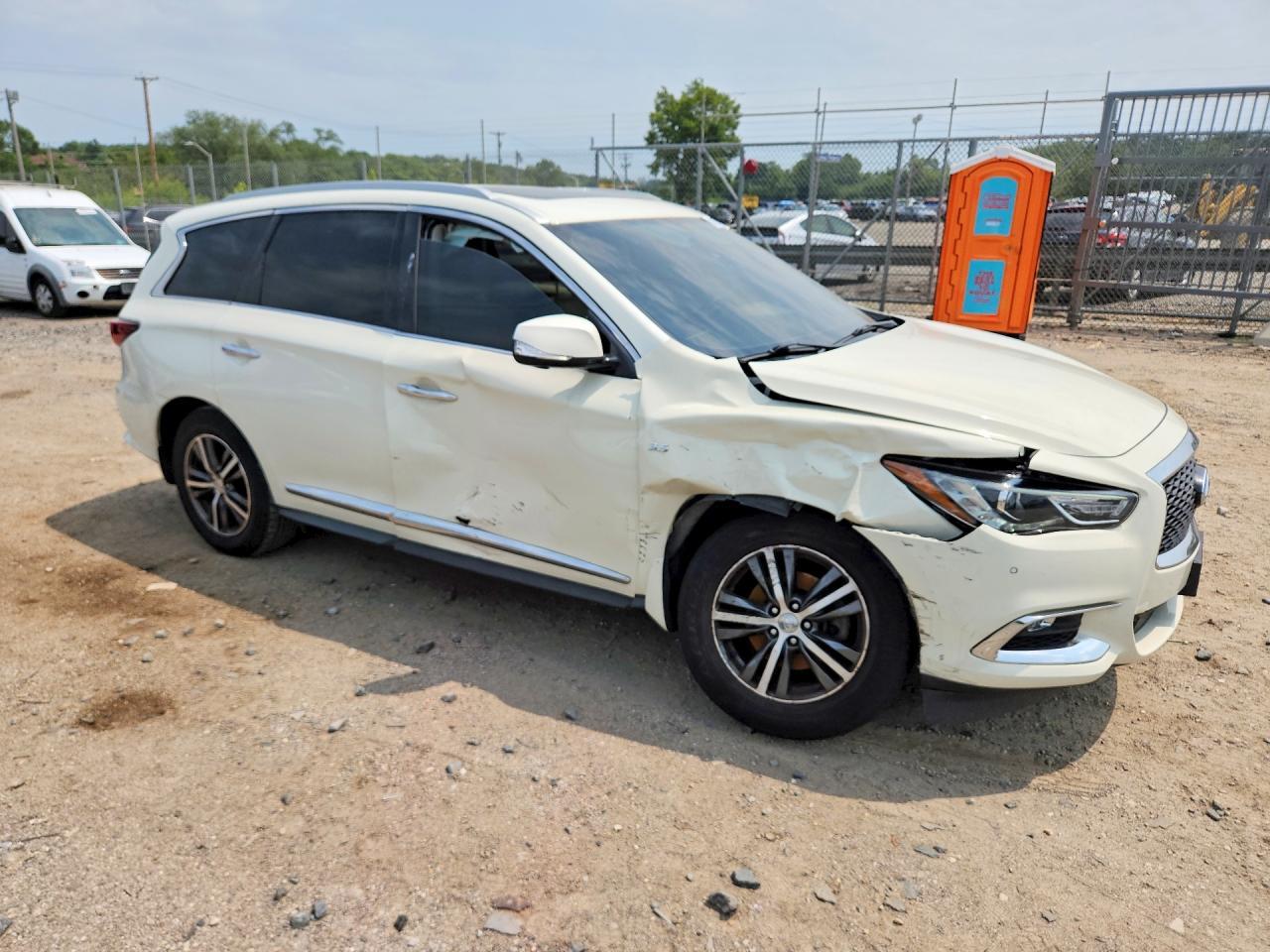 2019 Infiniti Qx60 Luxe - Фото 4