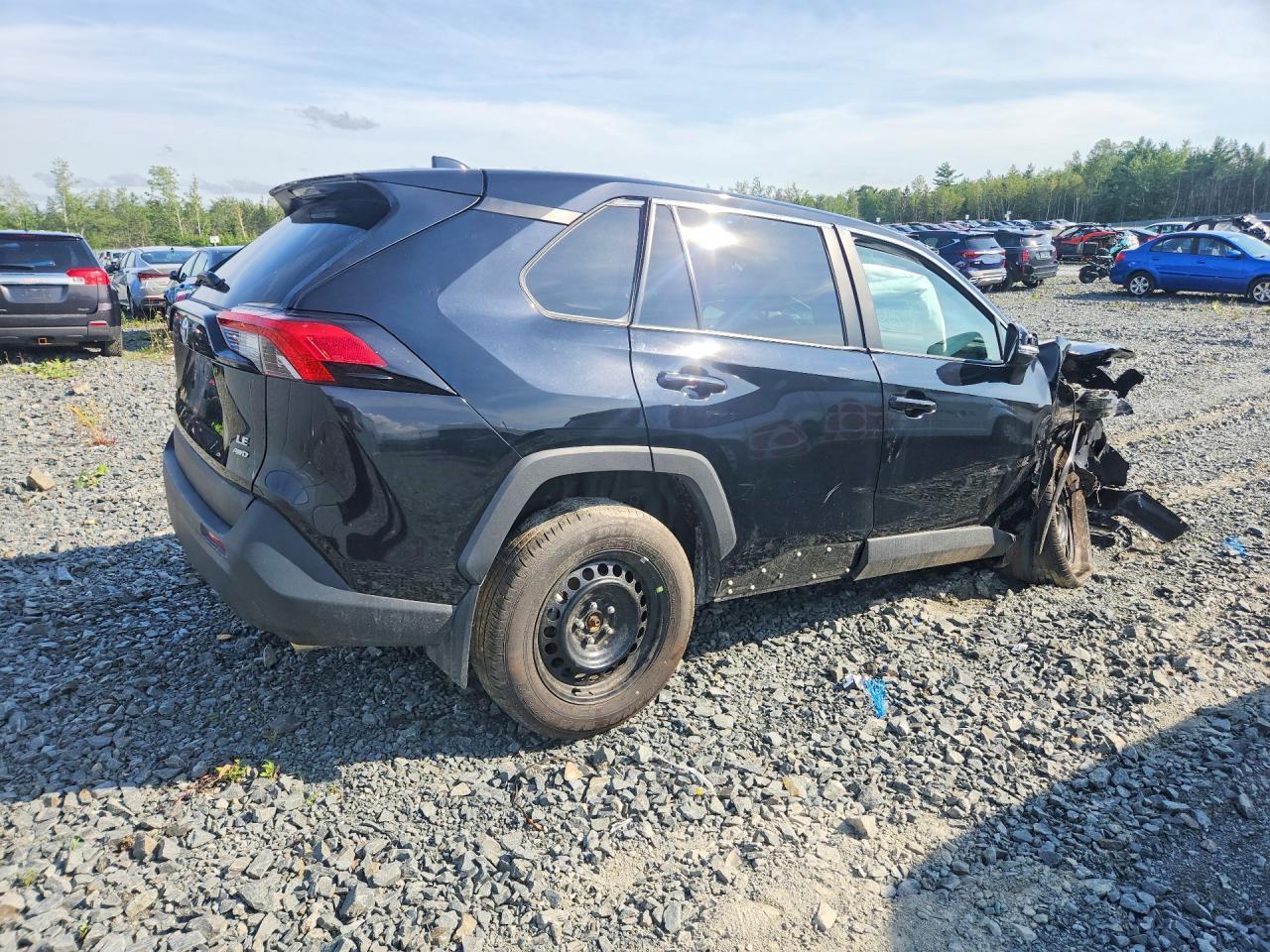 2025 Toyota Rav4 Le - Фото 3
