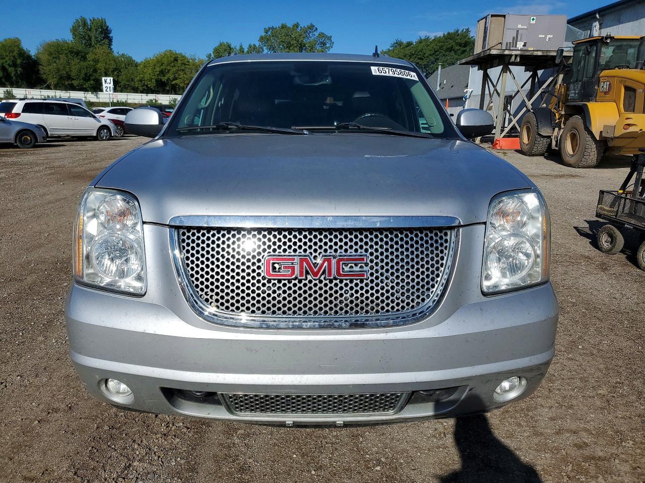 2013 GMC Yukon Xl Denali - Image 5