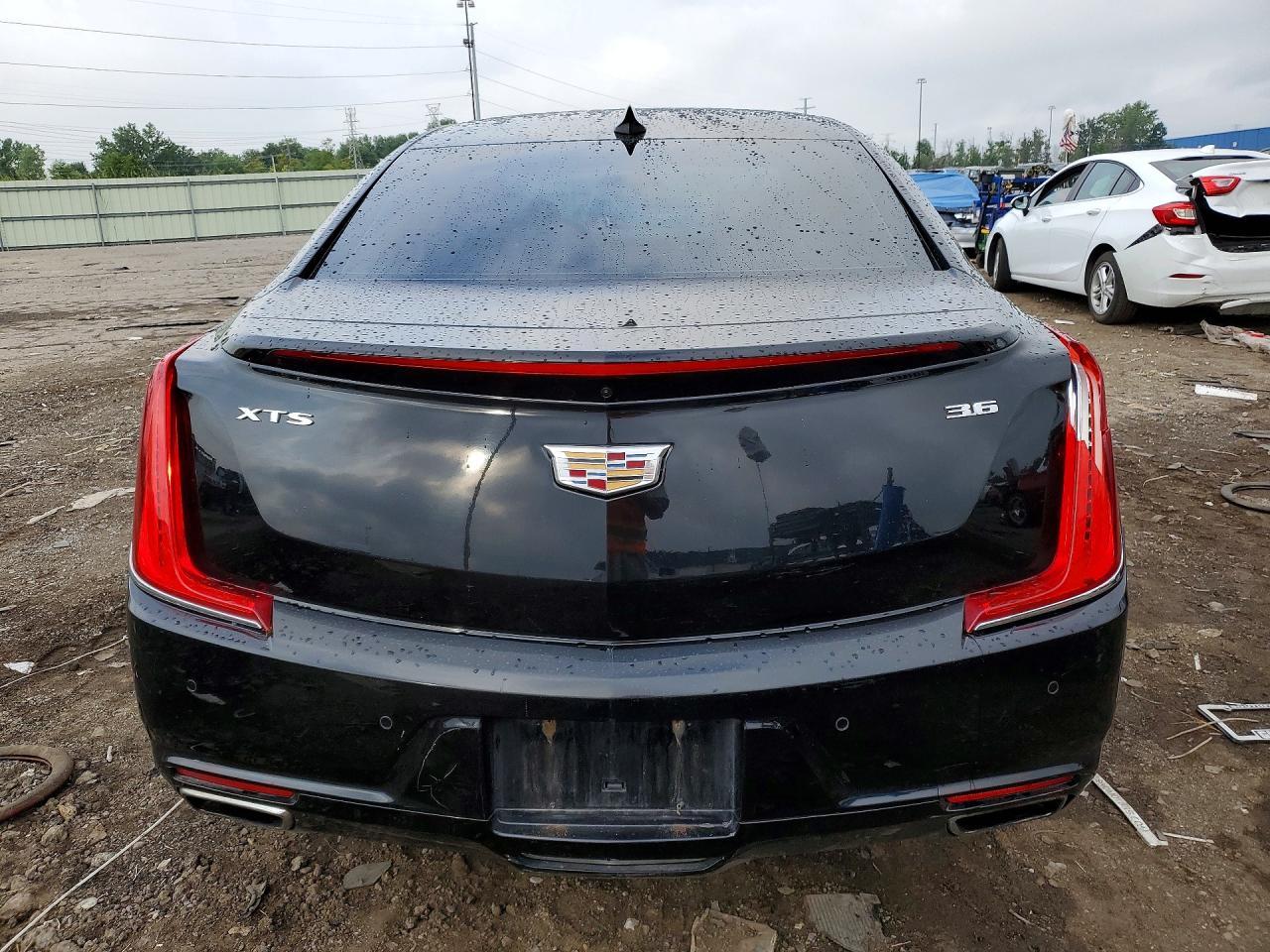 2019 Cadillac Xts Luxury - Image 6