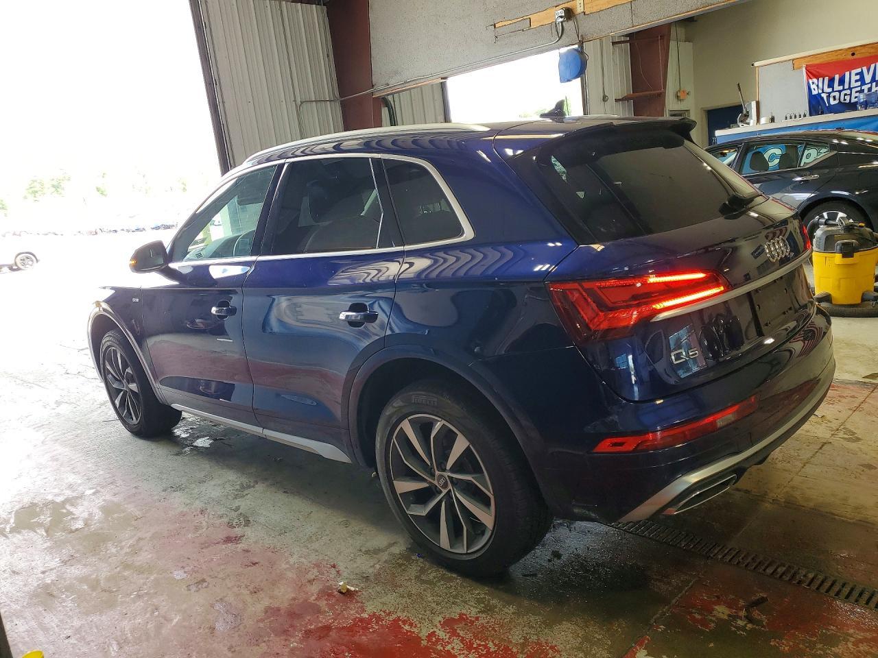 2022 Audi Q5 Premium 45 - Image 2