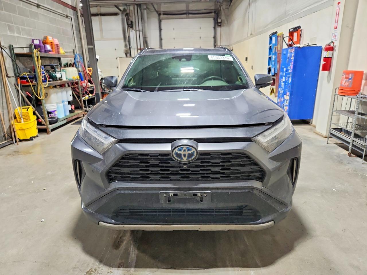 2023 Toyota Rav4 Xse - Image 5