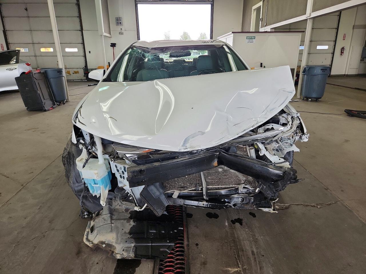 2013 Toyota Camry Le - Фото 5